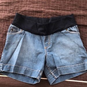 Liz Lange Maternity Shorts